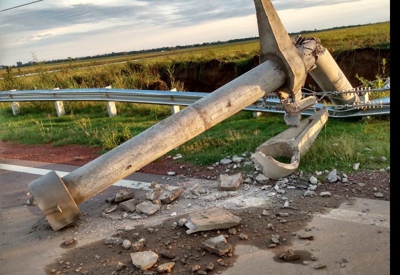 Tormenta causó importantes daños en las líneas eléctricas en varias localidades