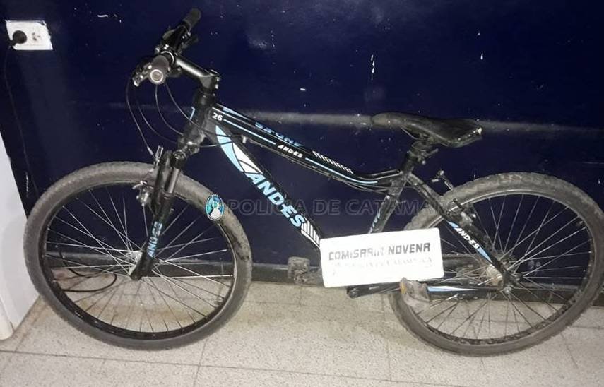 Recuperan una bicicleta robada y demoran a un adolescente