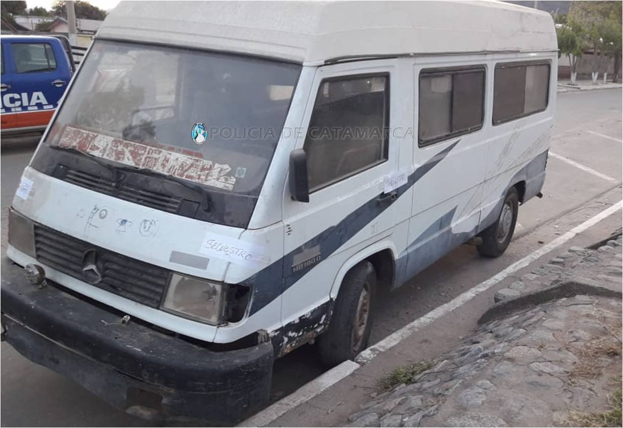 En Capayán secuestran un Furgón requerido por la Justicia