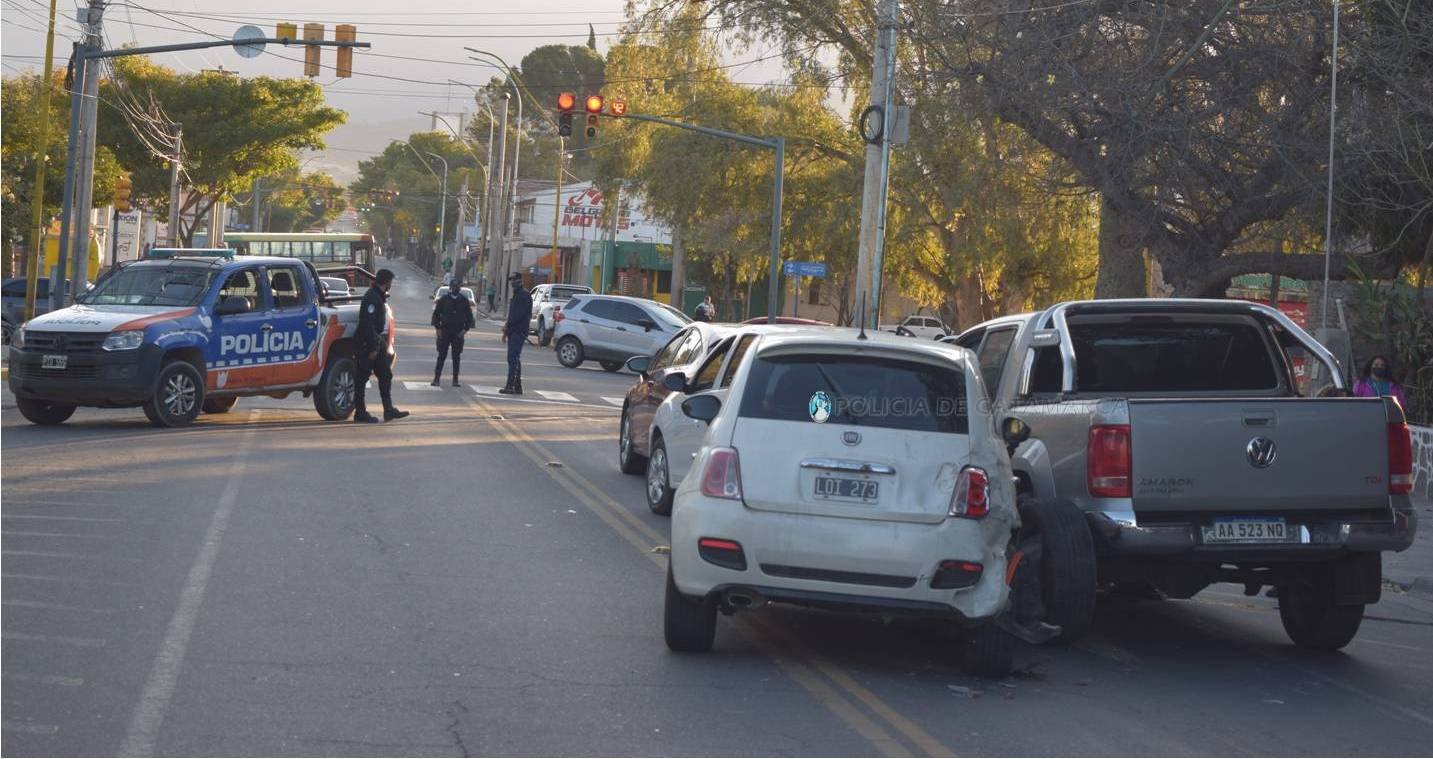 Choque en cadena en Av Belgrano