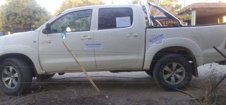 En Capayán arrestan a cinco personas, secuestran una camioneta y un jabalí