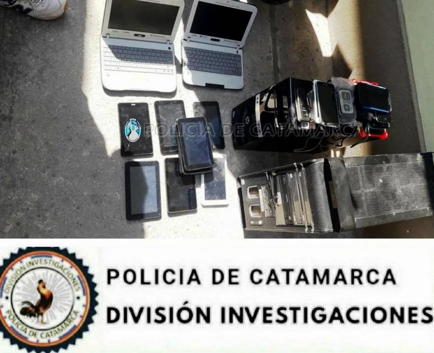 Durante un allanamiento secuestran material tecnológico en la Capital