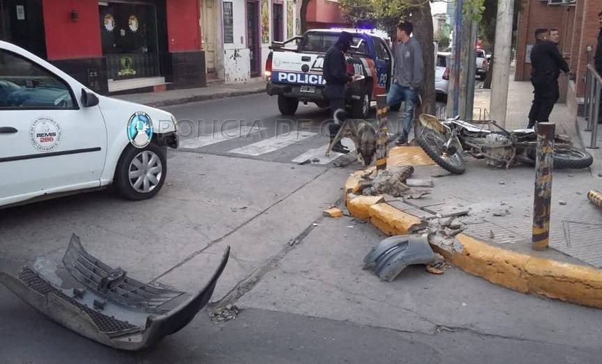 Motociclista lesionado tras protagonizar un siniestro vial