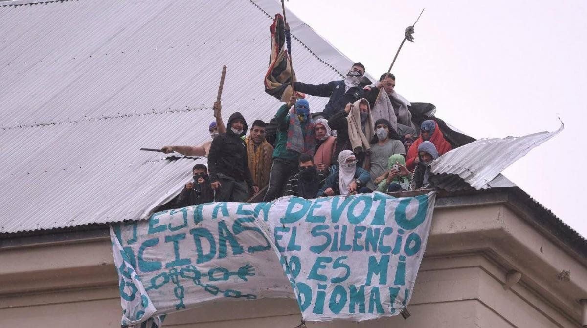 Alberto Fernández cuestionó el encierro y pidió «dignidad» para los presos