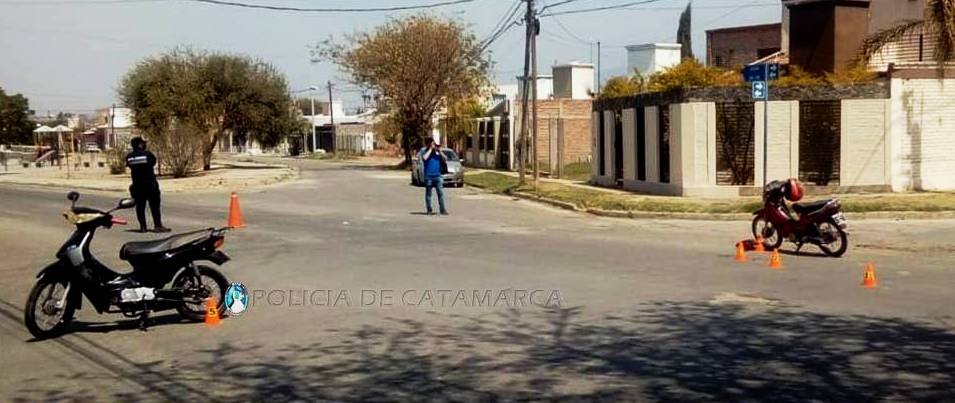 Dos motos protagonizaron un siniestro vial en el norte de la Capital