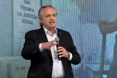«Es imperdonable que haya indocumentados en Argentina», afirmó el Presidente
