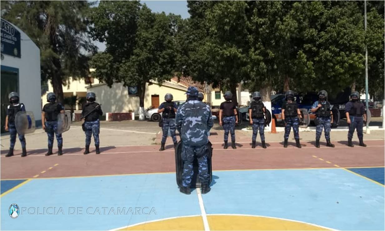 Personal del Cuerpo Guardia de Infantería Femenino de la Policía de la Provincia participó de un curso de capacitación online