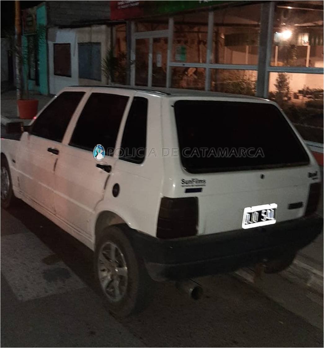 Tras un siniestro vial aprehenden a un hombre y secuestran un automóvil en Fray Mamerto Esquiú