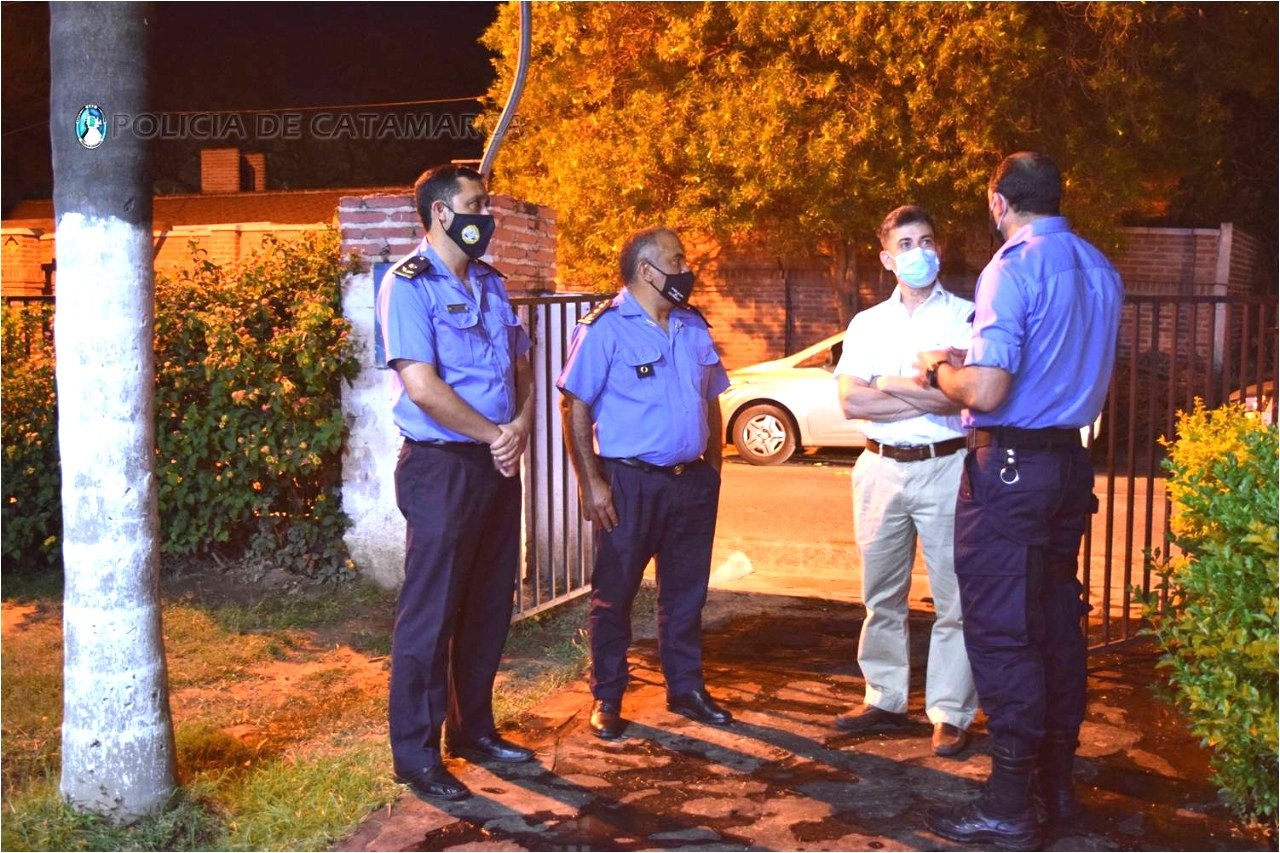 Autoridades realizaron una visita institucional y pusieron en funcionamiento el edificio remodelado de la Escuela de Suboficiales y Agentes “Fray Mamerto Esquiú” de la Policía de la Provincia