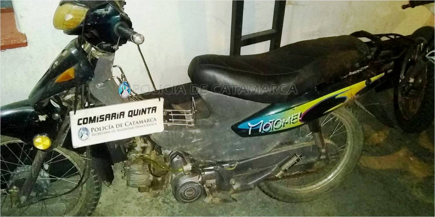 Secuestran una motocicleta abandonada
