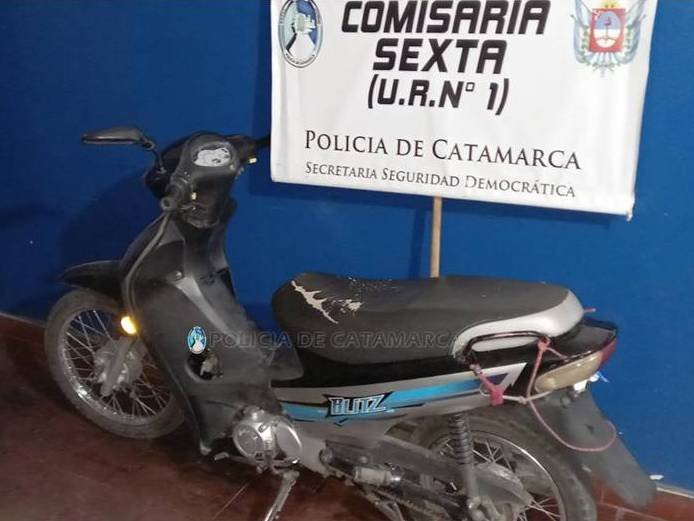 Recuperan una moto sustraída y aprehenden a un hombre en el sur de la Capital