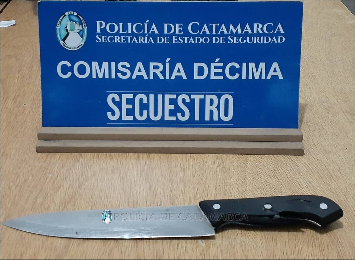 En la zona sur de la Capital aprehenden a un joven y secuestran un arma blanca