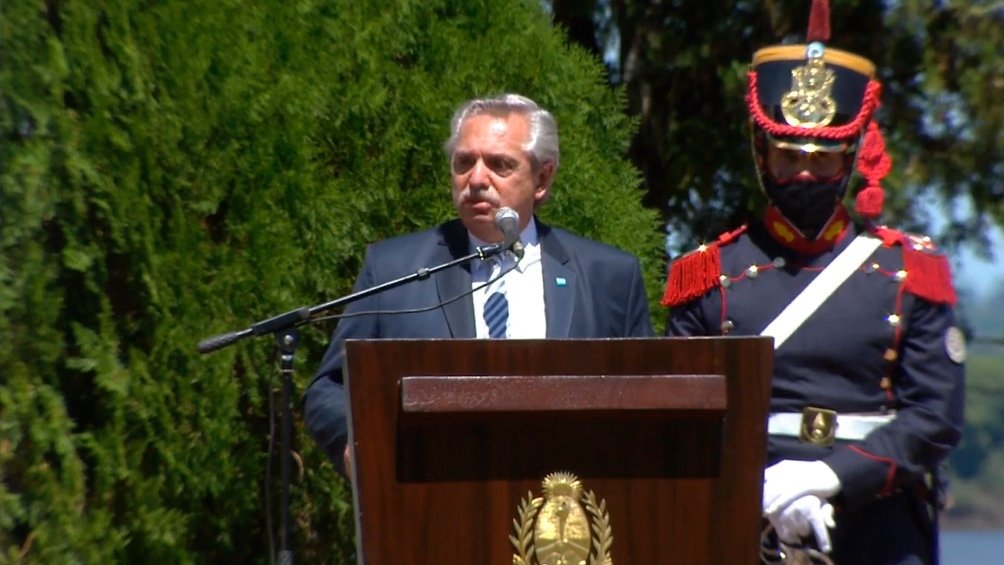 «Fue coraje y no angustia», dijo el Presidente en referencia a palabras del expresidente Macri