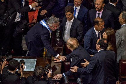 El Presidente decreta tres días de duelo por la muerte de Menem y expresa «profundo pesar»