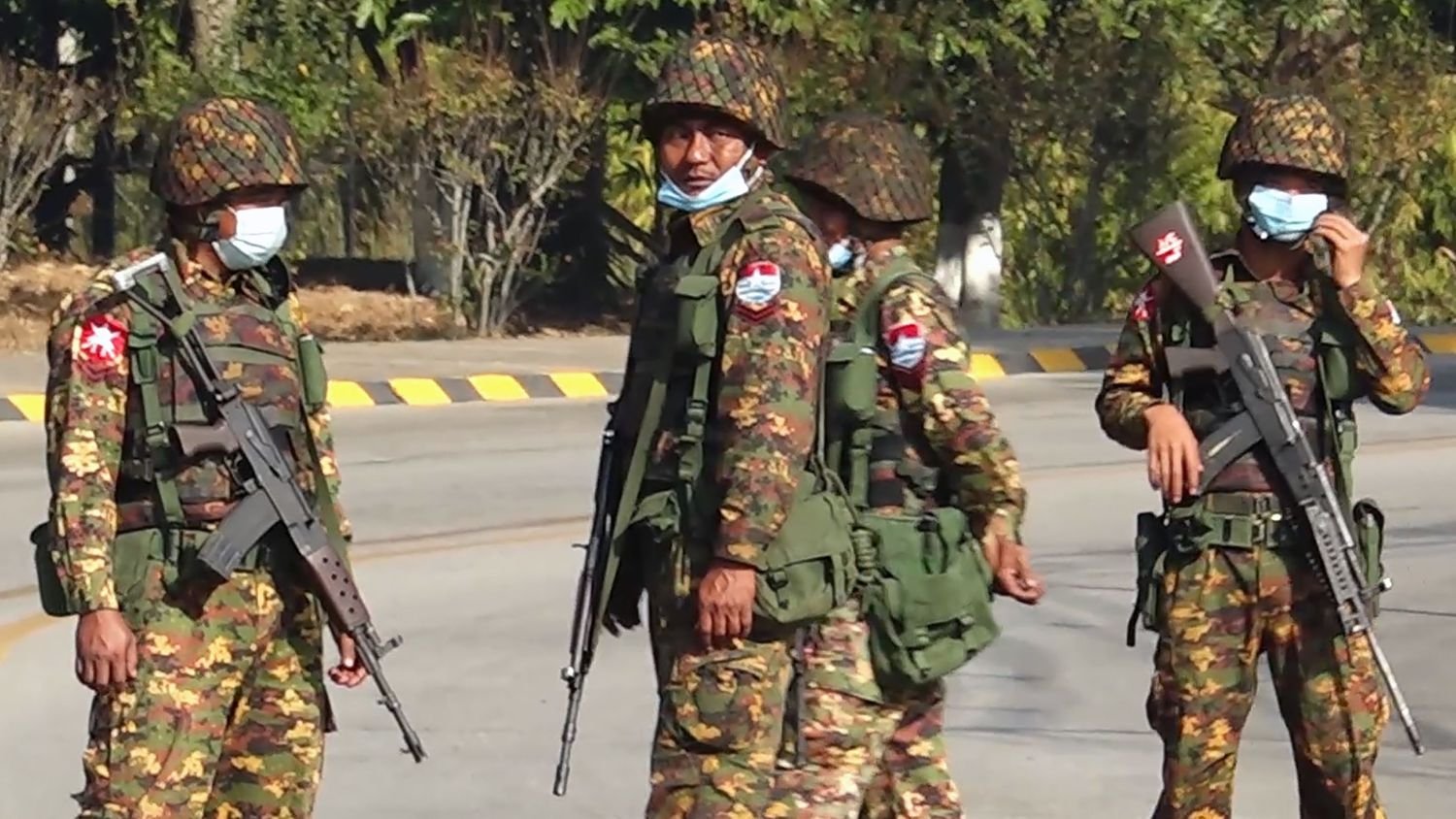 La junta militar impone la ley marcial en Myanmar para calmar las protestas y la huelga general