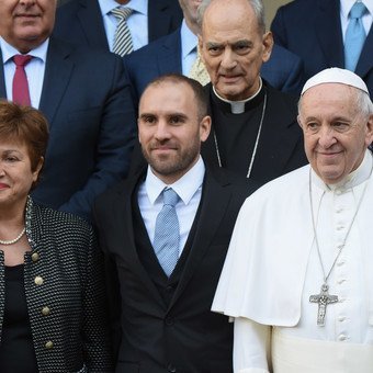 Guzmán se reunió 45 minutos con el papa Francisco en el Vaticano