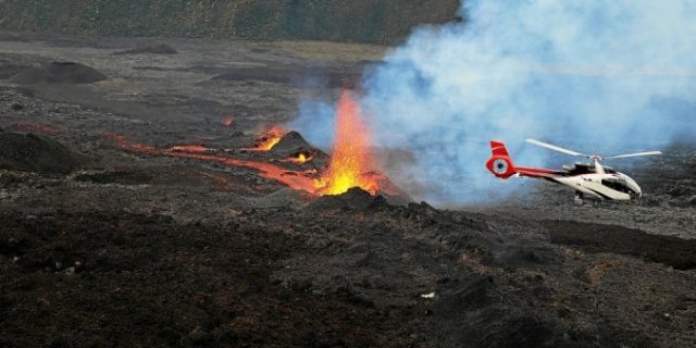 Encuentran muertos a dos jóvenes en volcán de la Isla de La Reunión, en Francia