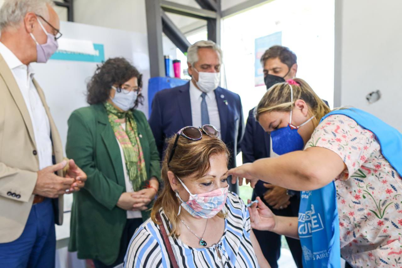 En los últimos 14 días Argentina duplicó el ritmo de vacunación contra el coronavirus