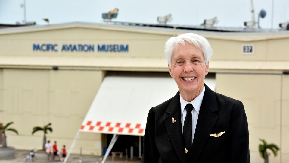 La aviadora Wally Funk, logra a sus 82 años, revertir décadas de discriminación en la NASA