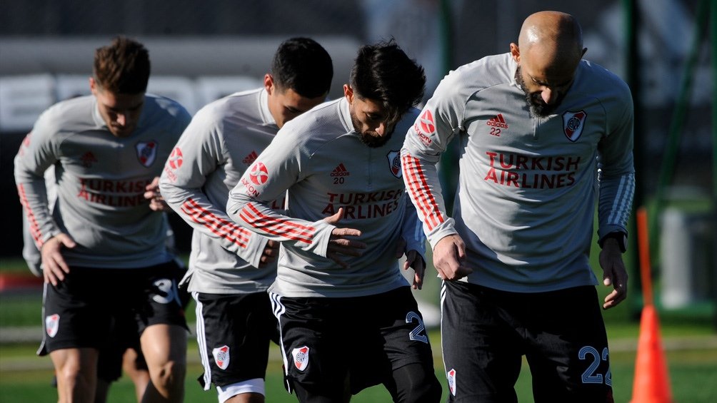 Con testeos negativos River quiere repetir el equipo ante Lanús