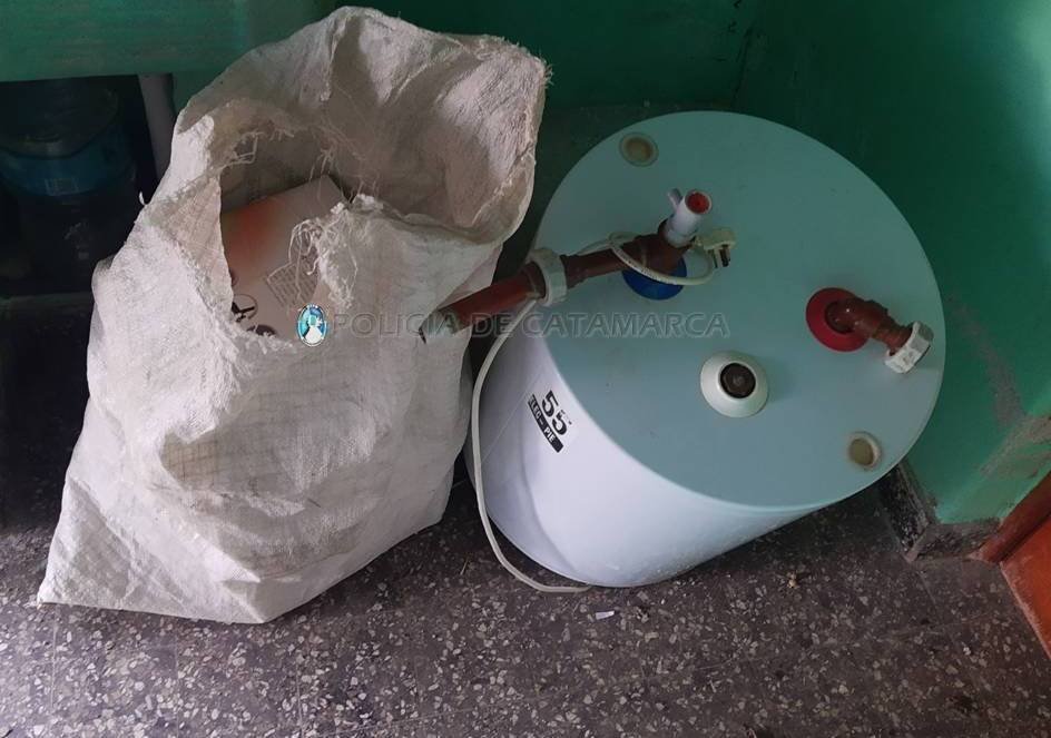 Secuestran un termotanque y una aspiradora en Belén