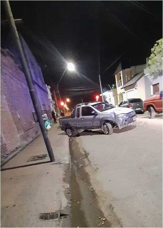 Tras un siniestro vial arrestan a un hombre en la Capital