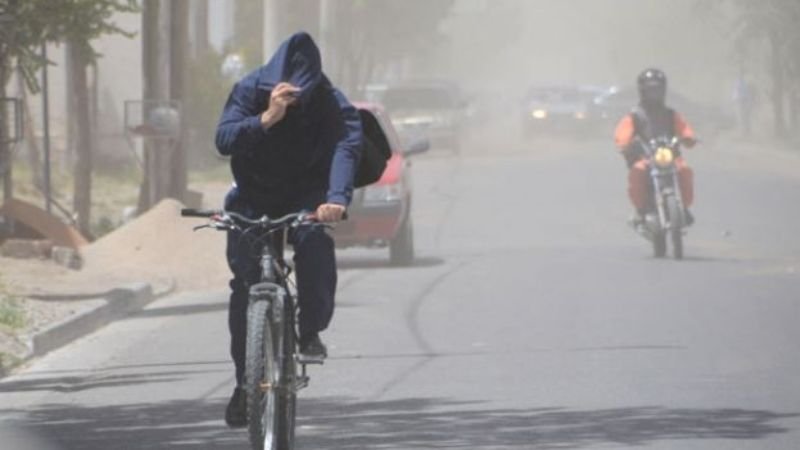 Alertas por vientos fuertes en el norte y centro del país y nevadas para Mendoza y Neuquén