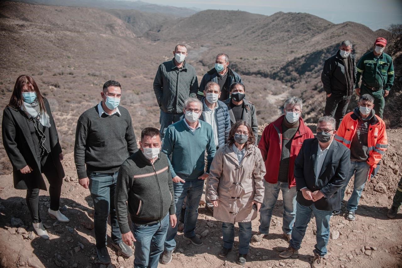 El gobernador Raúl Jalil y el equipo de Gobierno supervisaron obras en el Oeste catamarqueño