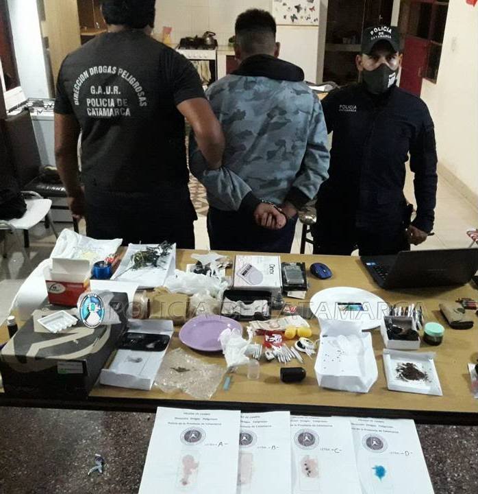 Secuestran medio kilo de marihuana en Santa Maria