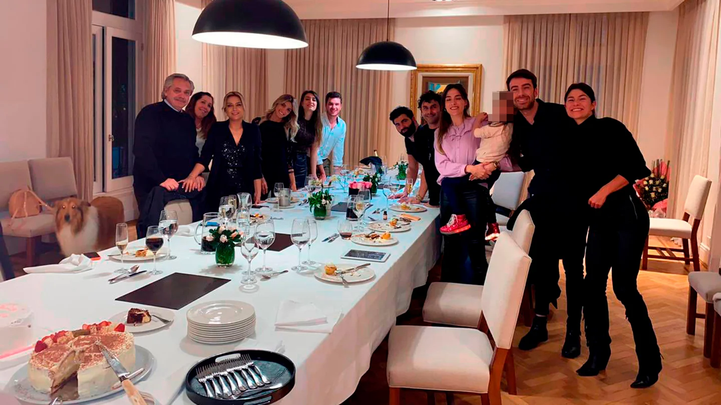 Alberto Fernández ofreció donar $1,6 millón para cerrar la causa por la fiesta de cumpleaños en Olivos en medio de la pandemia