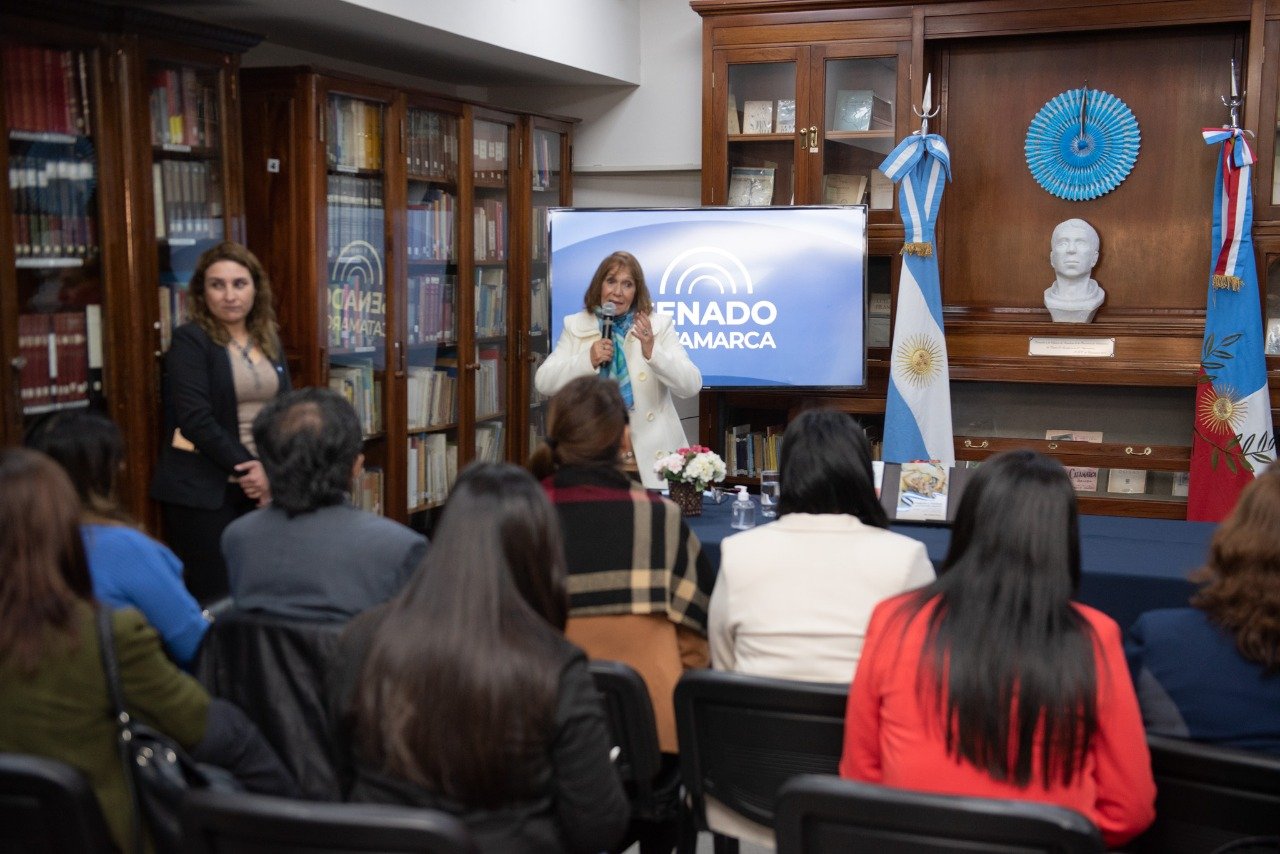 Se presentó el libro «Adán Quiroga» en la Biblioteca del Senado