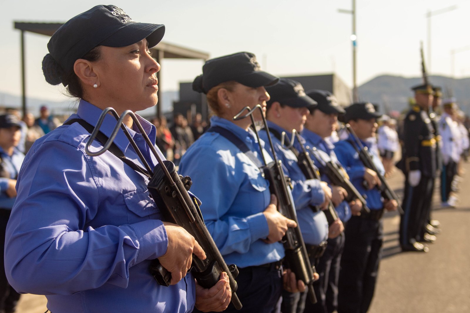 El Gobernador participó de la celebración del 199° aniversario de la Policía de la Provincia