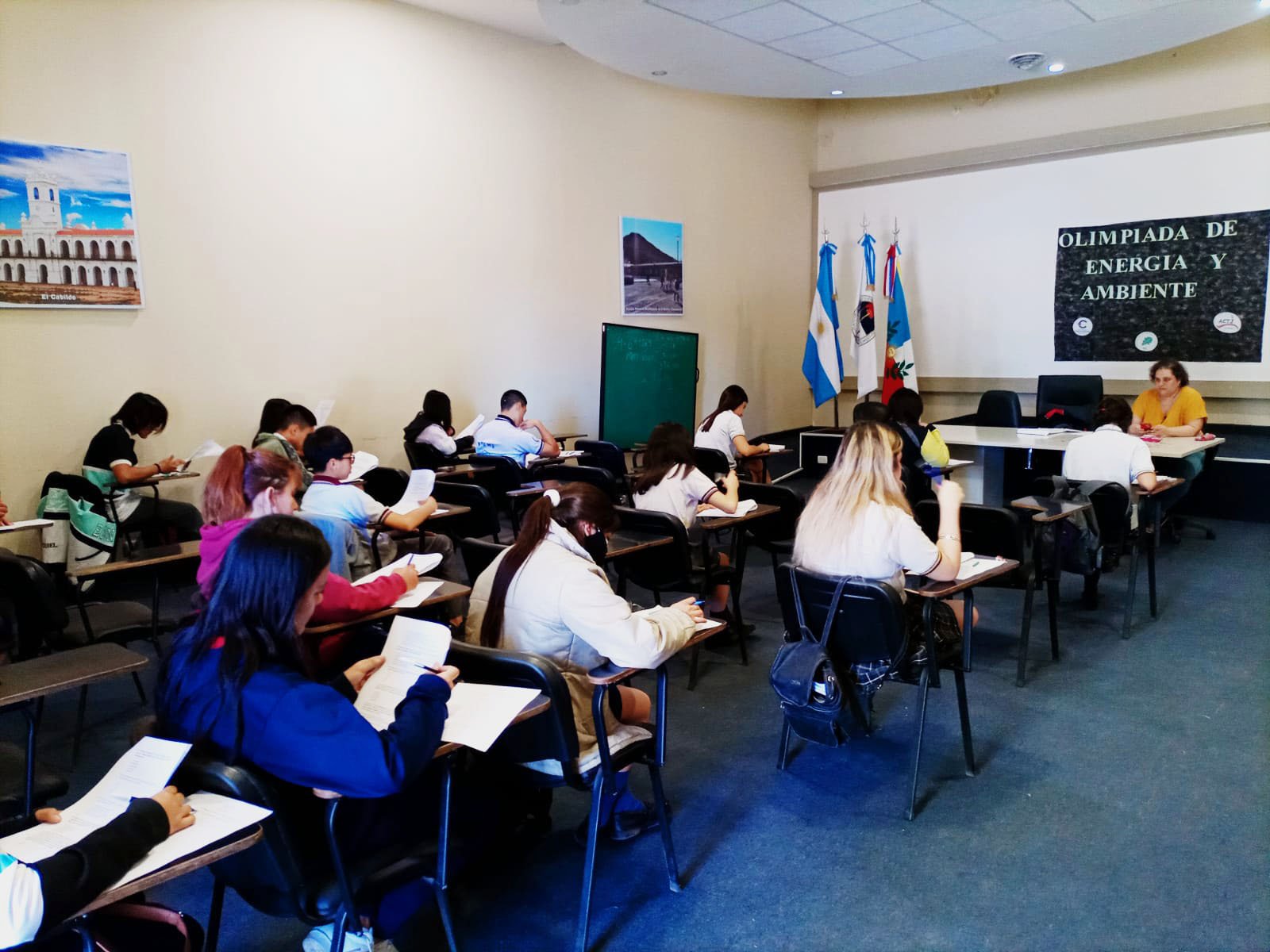 Alumnos catamarqueños participaron de la instancia regional de la Olimpíada  de Energía y Ambiente