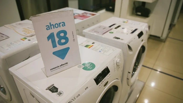 Ahora 30: todo lo que hay que saber para comprar en cuotas electrodomésticos, televisores y celulares