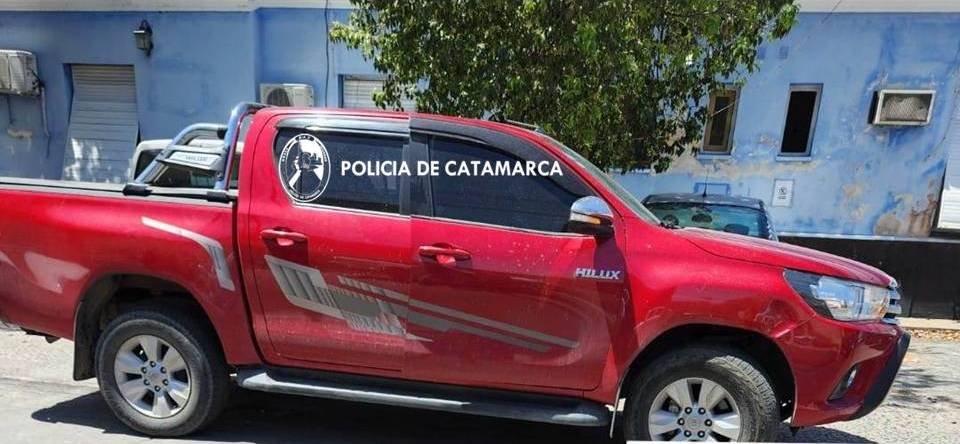 Secuestran una camioneta adulterada