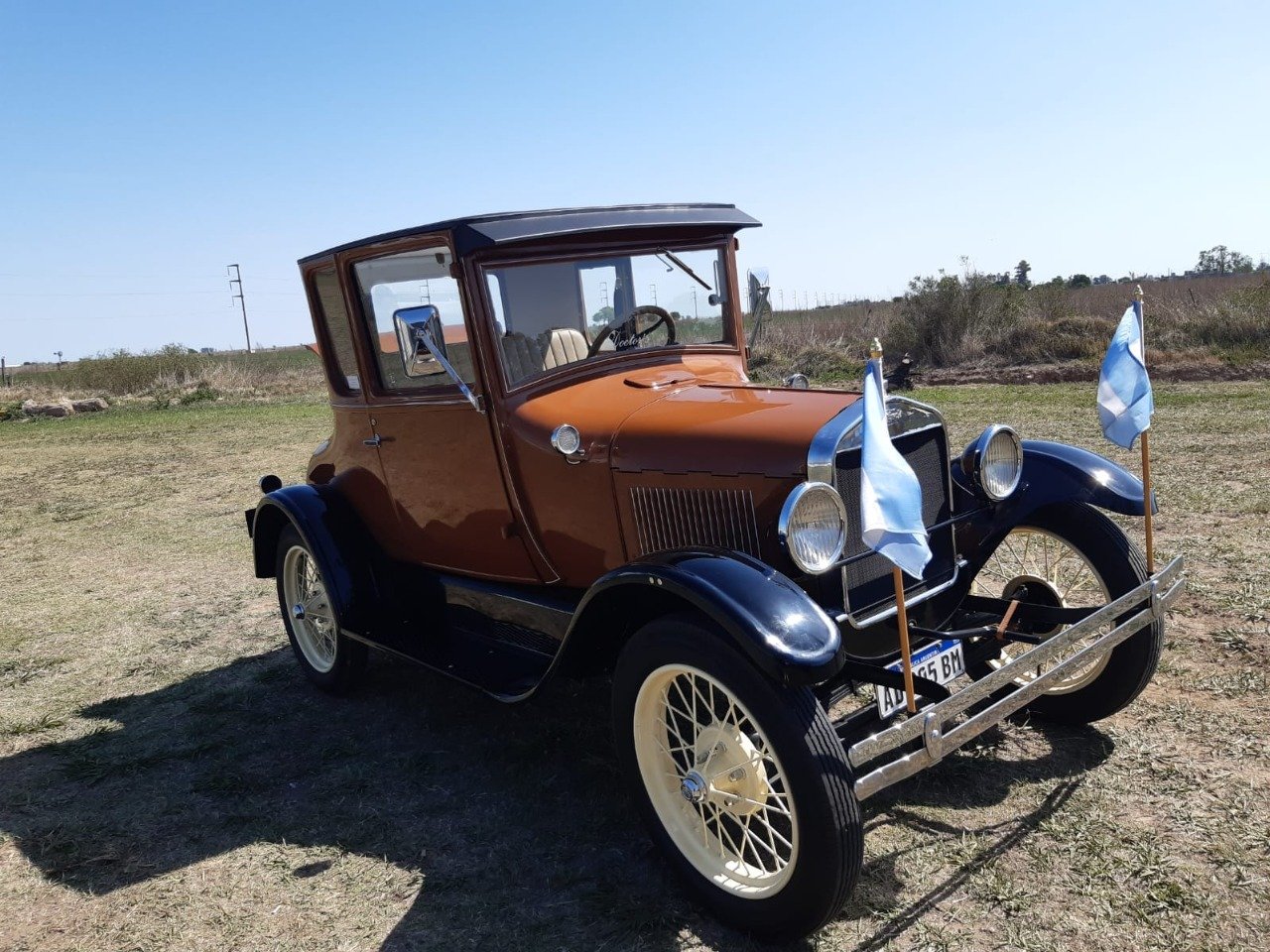 Se presentó el 2do Encuentro Nacional de Autos Vintage