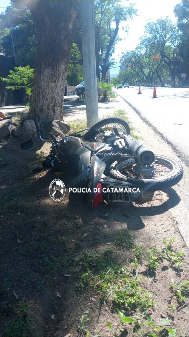 Motociclista lesionado en siniestro vial