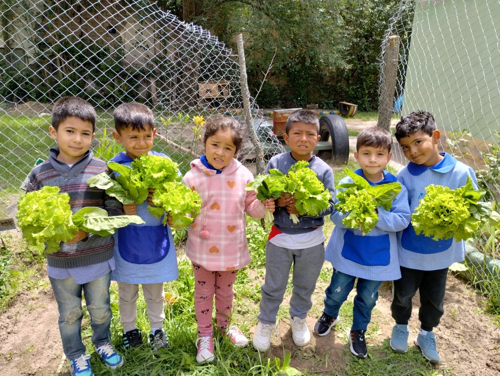 Múltiples actividades para los jardines de infantes de período especial