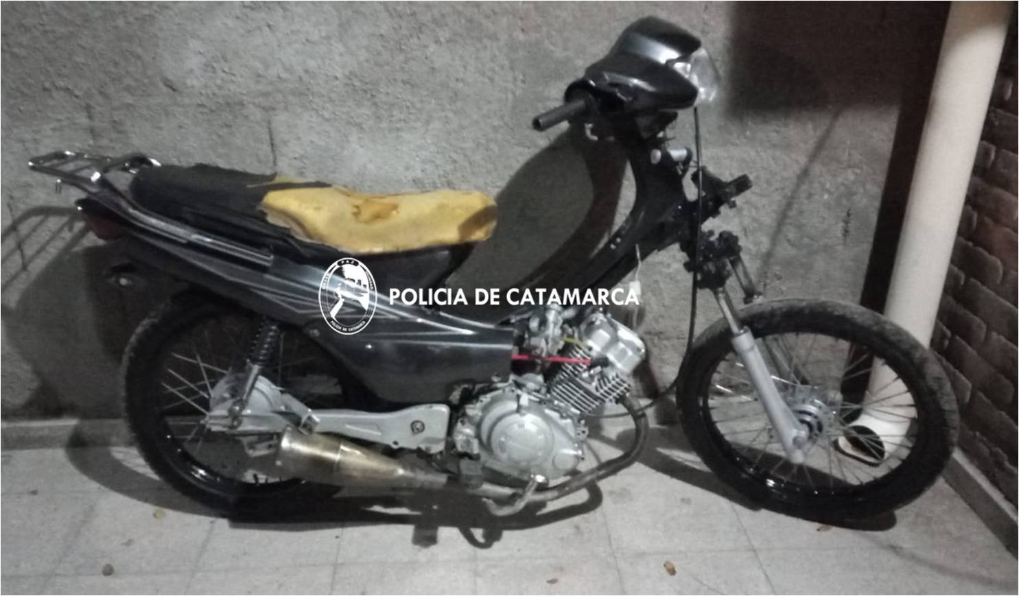 Policías secuestraron una motocicleta de dudosa procedencia