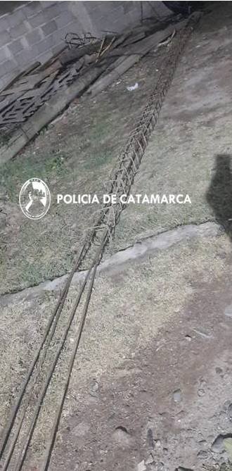 Secuestran una columna de hierro de dudosa procedencia en el norte de la Capital