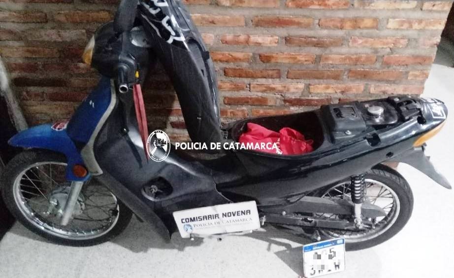 Tras una persecución aprehenden a dos jóvenes y secuestran una motocicleta