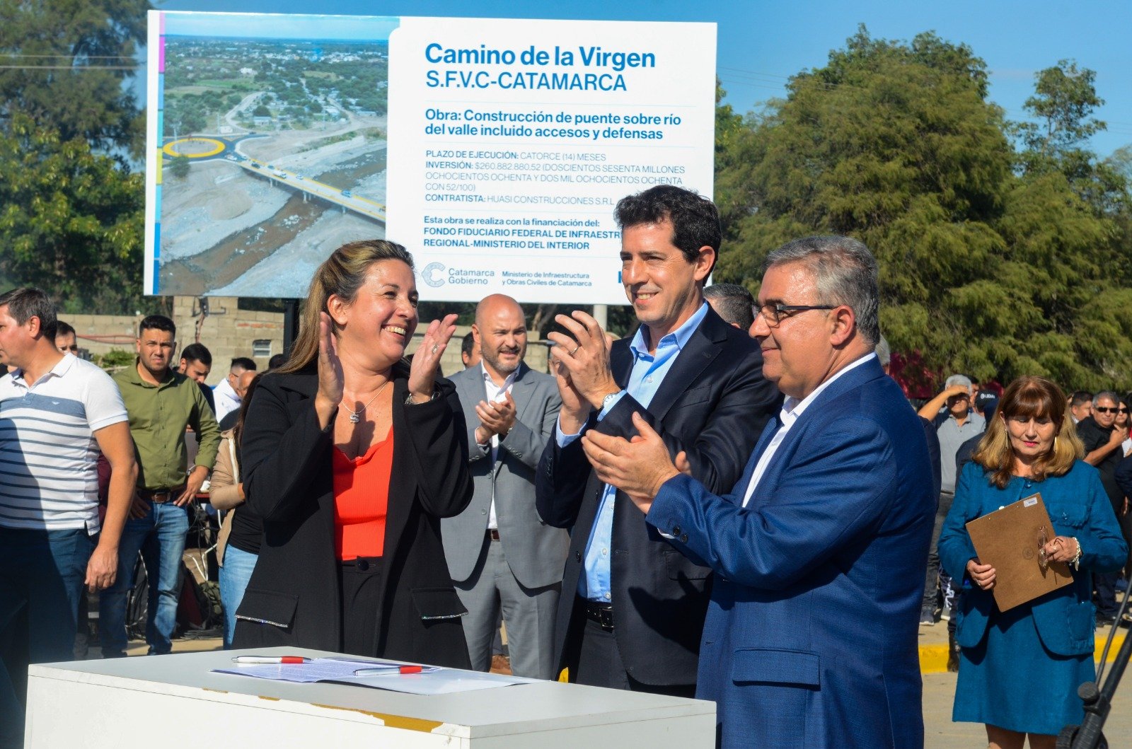 Raúl y Wado inauguraron el Puente en el Camino de la Virgen y firmaron convenios para ciclovías en rutas provinciales