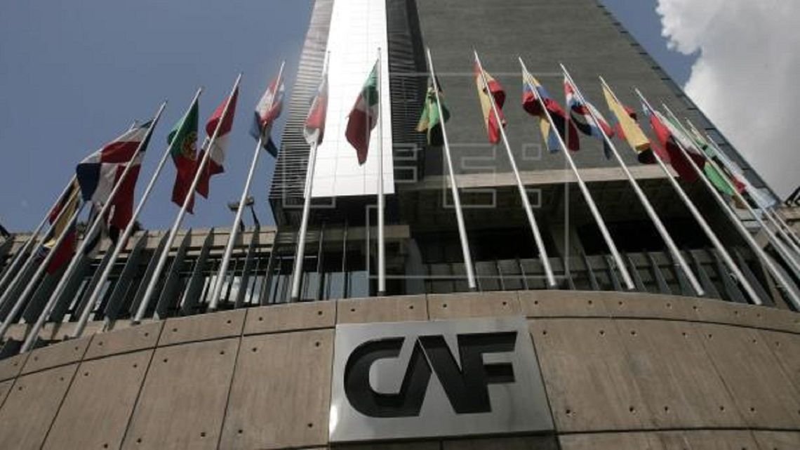 El CAF aprobó un préstamo de US$960 millones para Argentina