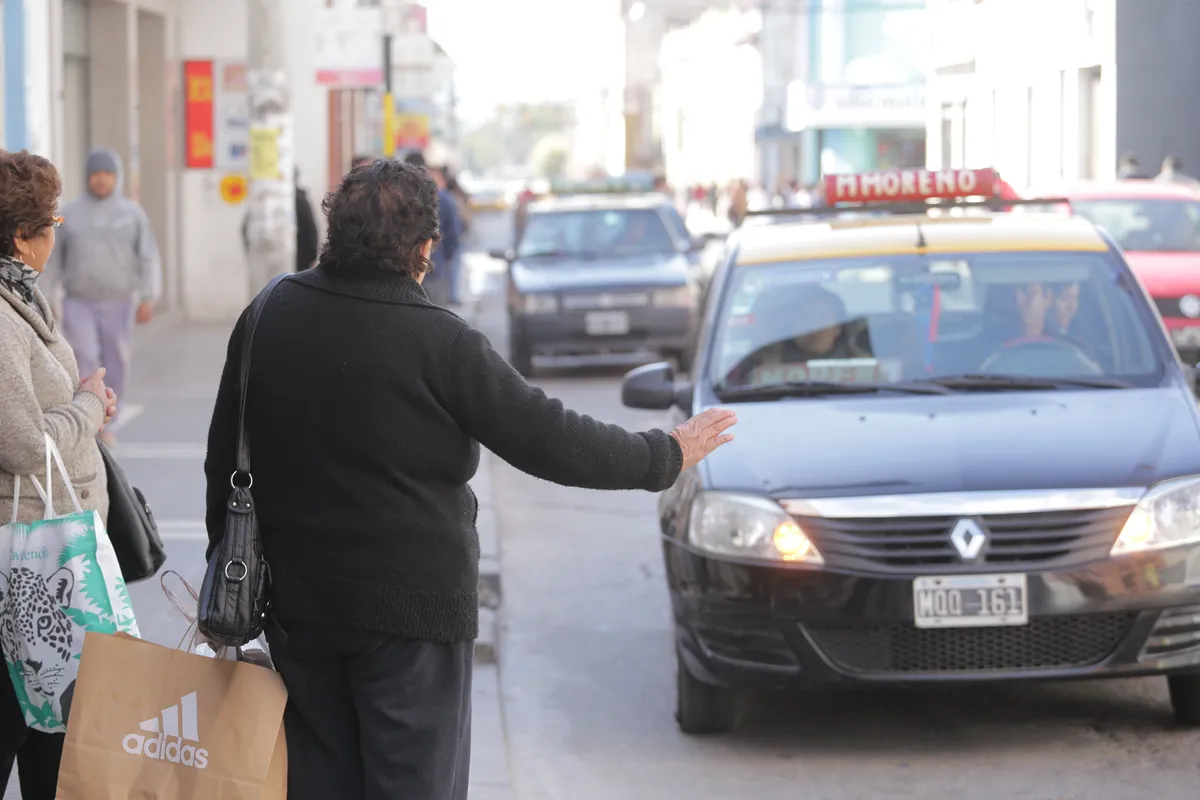 En enero se redujeron 50% los viajes en taxis compartidos en Jujuy