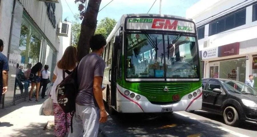 UTA anunció paro: usuarios se quedarán sin servicio de colectivos el jueves