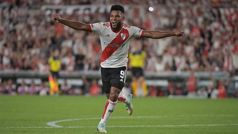 River venció a Independiente Rivadavia en el Monumental: goles del 2-0