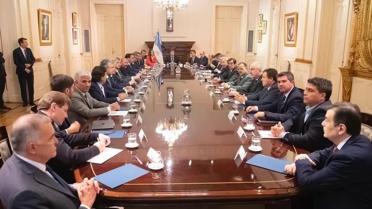 Todas las provincias irán hoy a la reunión con el gobierno nacional en Casa Rosada