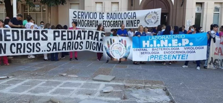 Personal del Hospital de Niños se suma al paro de Salud mañana en Catamarca