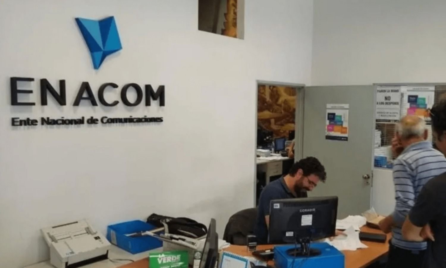 Cierre de ENACOM: Cinco Personas en Riesgo de Desempleo en Catamarca