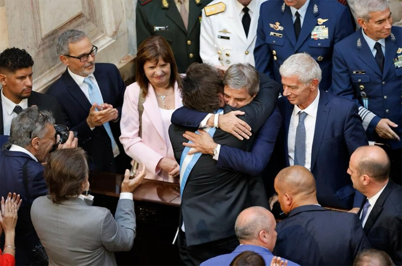 La Inflación de Abril Desciende al 8.8%: El Gobierno de Javier Milei Logra un Hito en Solo Cuatro Meses